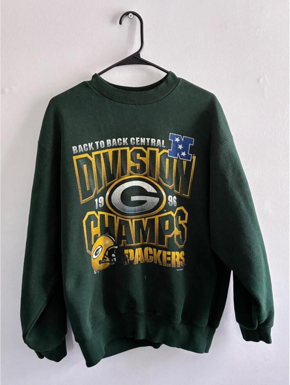 Vintage 1996 Green Bay Packers NFL Division Champs Green Crewneck Sweatshirt